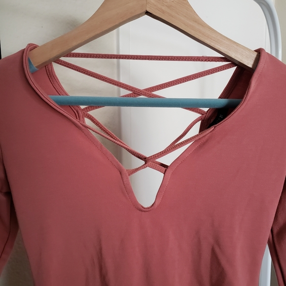 Forever 21 Pink Bodysuit. - Picture 6 of 7